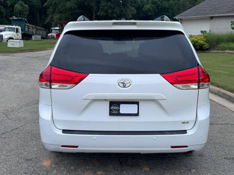 2014 Toyota Sienna