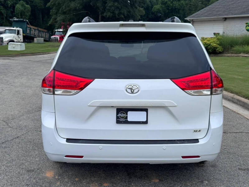 2014 Toyota Sienna
