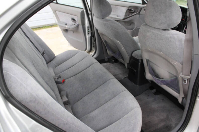 2004 Hyundai Elantra GLS