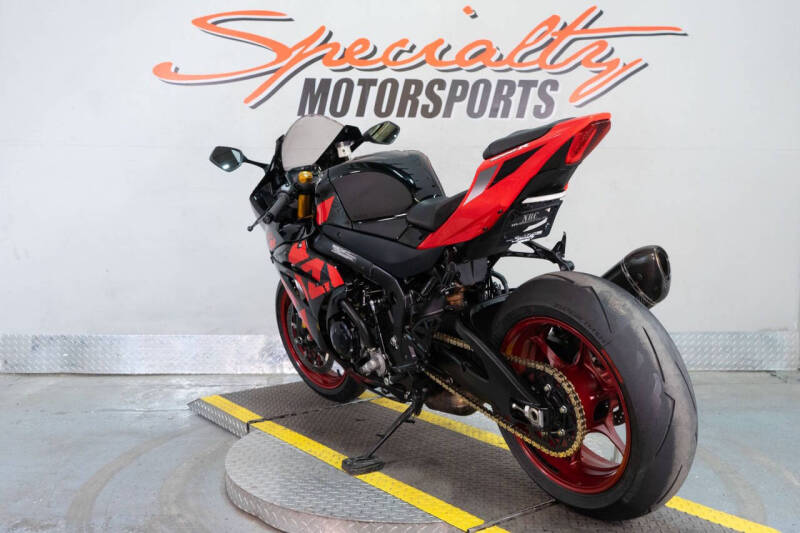 2020 Suzuki GSX-R1000R