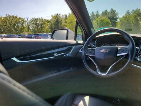 2023 Cadillac XT6 Premium Luxury