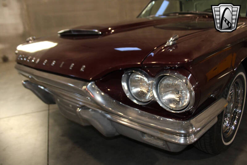 1964 Ford Thunderbird