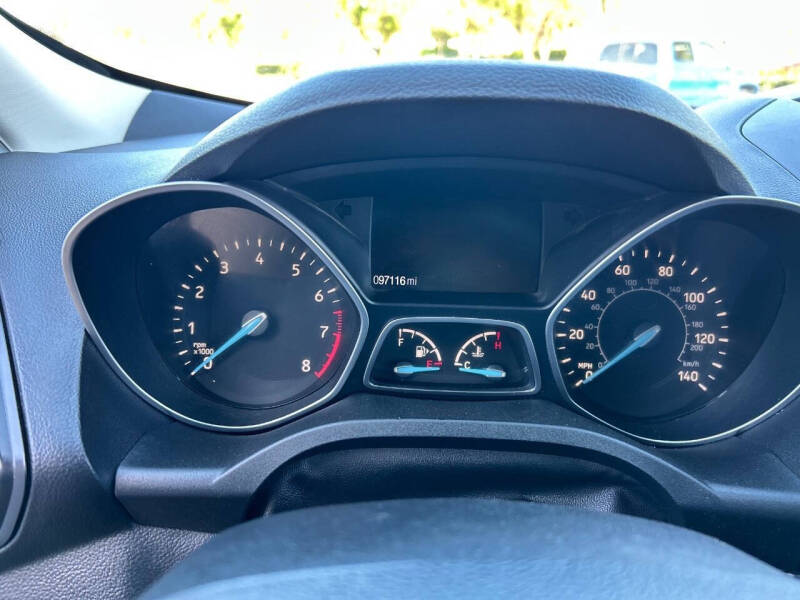 2017 Ford Escape SE