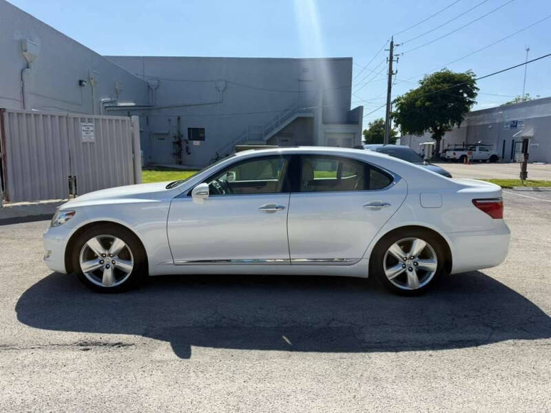 2010 Lexus LS 460