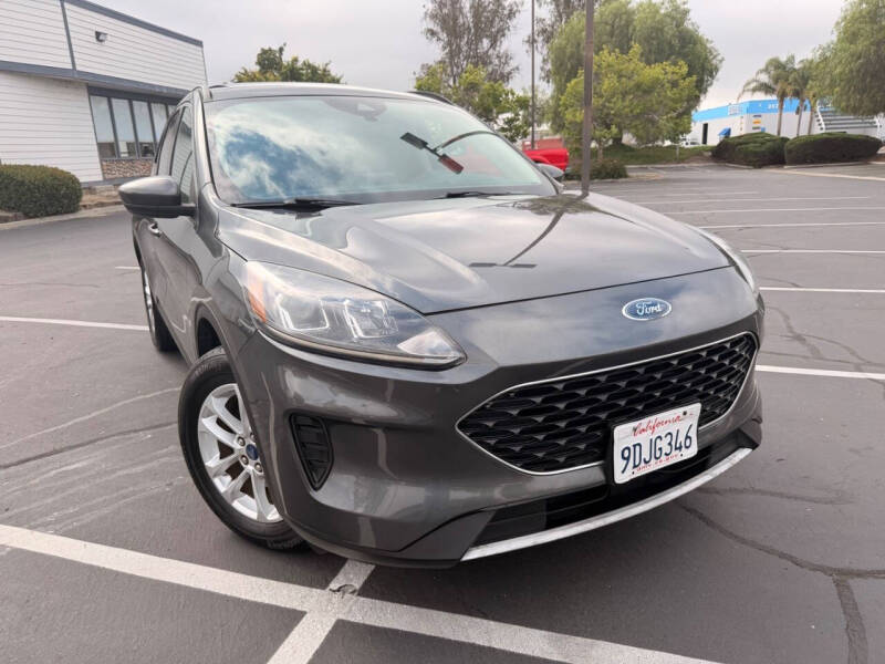 2020 Ford Escape SE