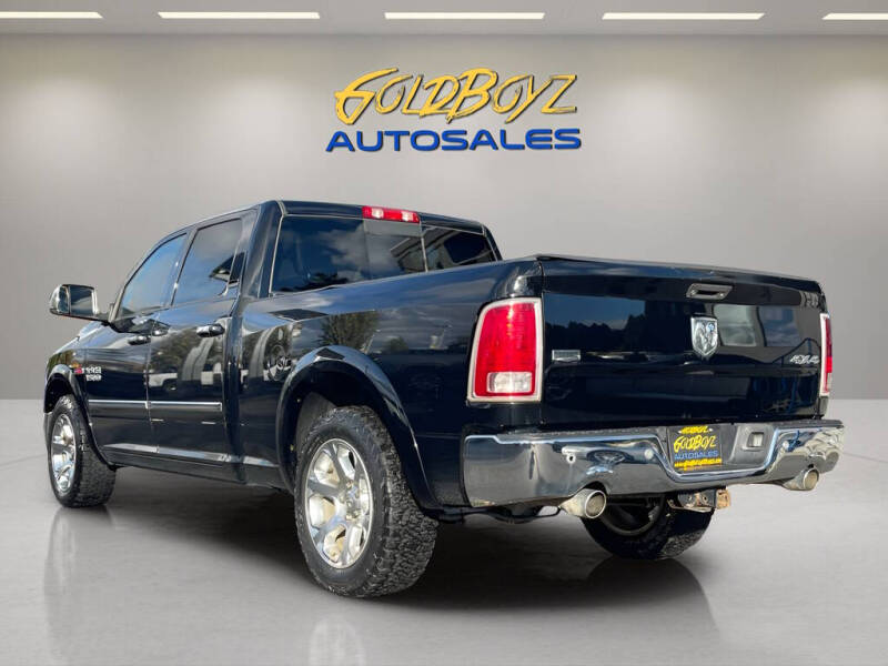 2015 RAM 1500 Laramie