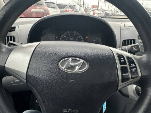 2010 Hyundai Elantra Blue