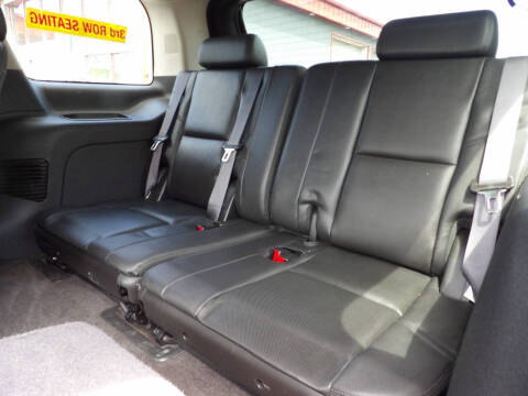 2011 Cadillac Escalade Luxury