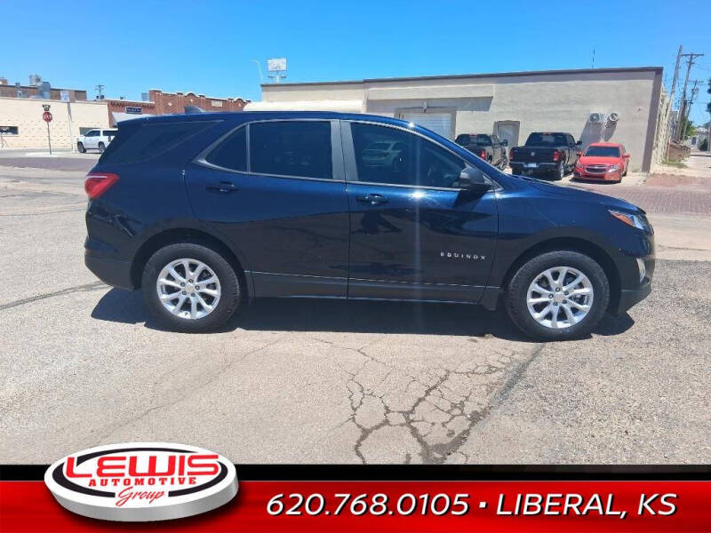 Used 2021 Chevrolet Equinox LS with VIN 3GNAX5EV7MS143129 for sale in Liberal, KS