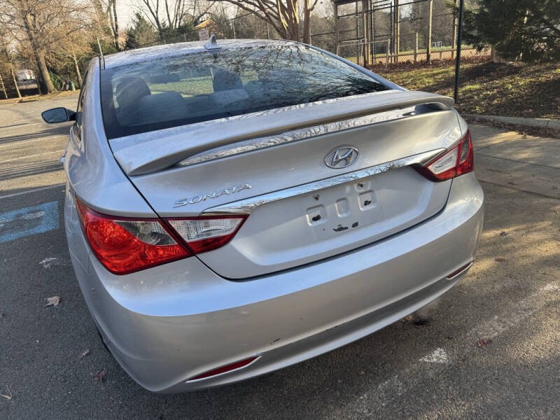 2011 Hyundai Sonata GLS