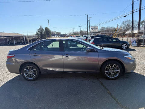 2017 Toyota Camry SE