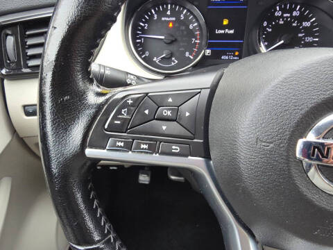 2022 Nissan Rogue Sport SV