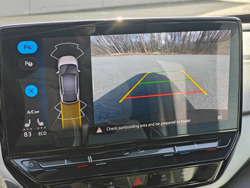2023 Volkswagen ID.4 Pro
