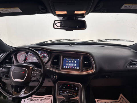 2020 Dodge Challenger SXT