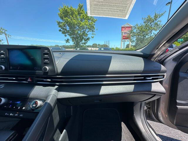 2022 Hyundai Elantra