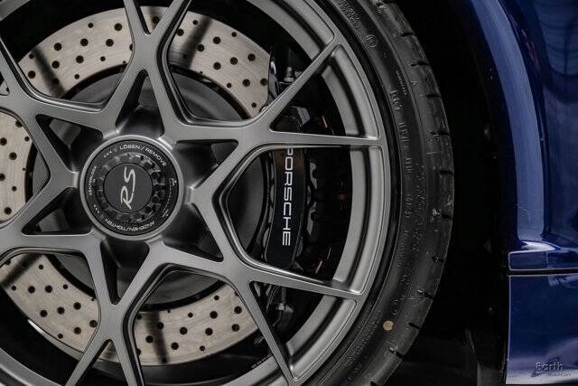 2025 Porsche 718 Cayman GT4 RS