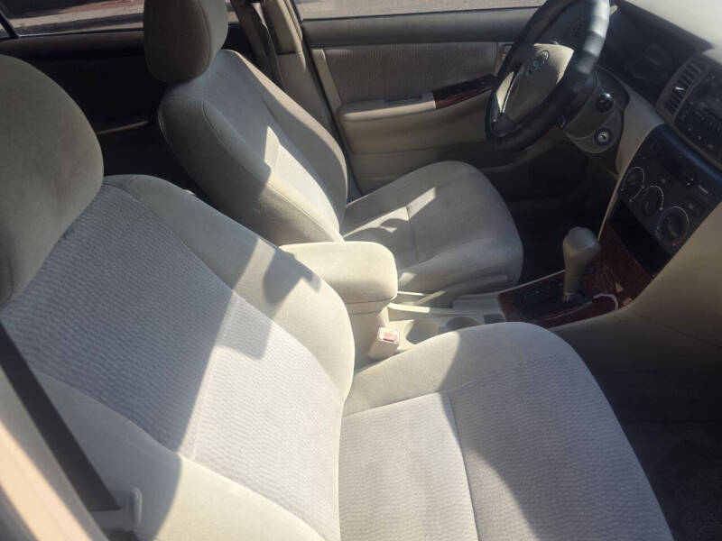 2006 Toyota Corolla LE