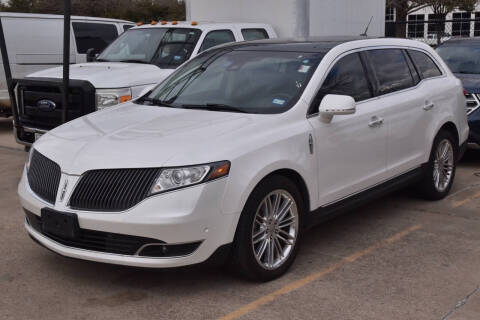 2014 Lincoln MKT