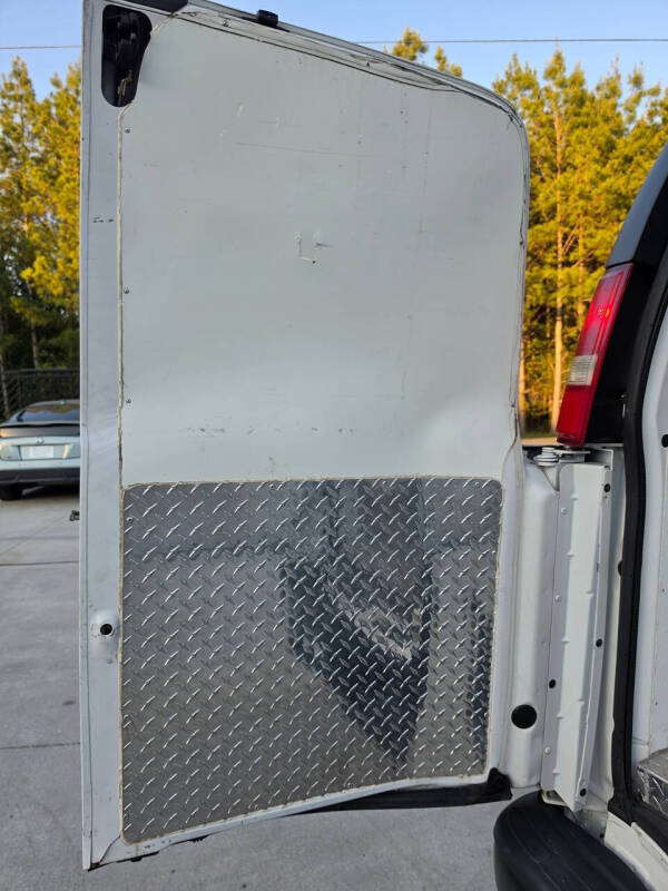 2021 GMC Savana 2500