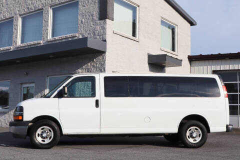 2017 Chevrolet Express LT 3500