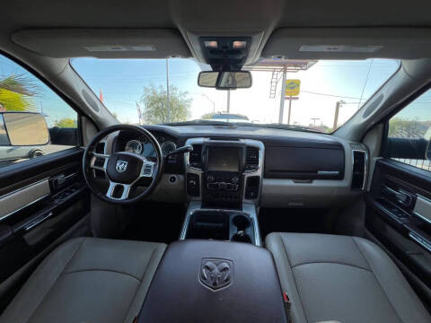 2017 RAM 2500 Laramie