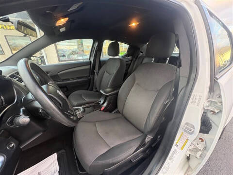 2014 Dodge Avenger SE