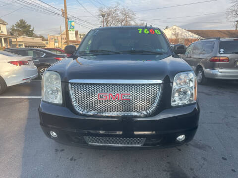 2007 GMC Yukon XL for sale at Roy's Auto Sales in Harrisburg PA