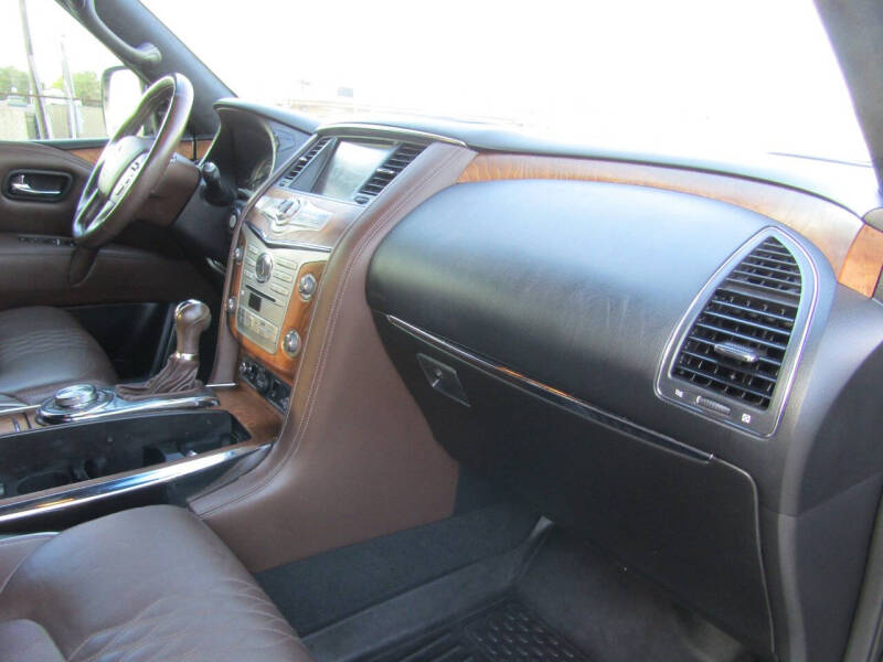 2016 Infiniti QX80 Limited