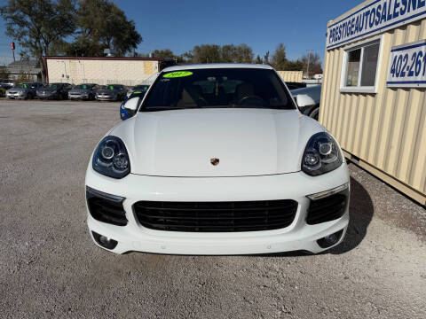 2017 Porsche Cayenne Platinum Edition