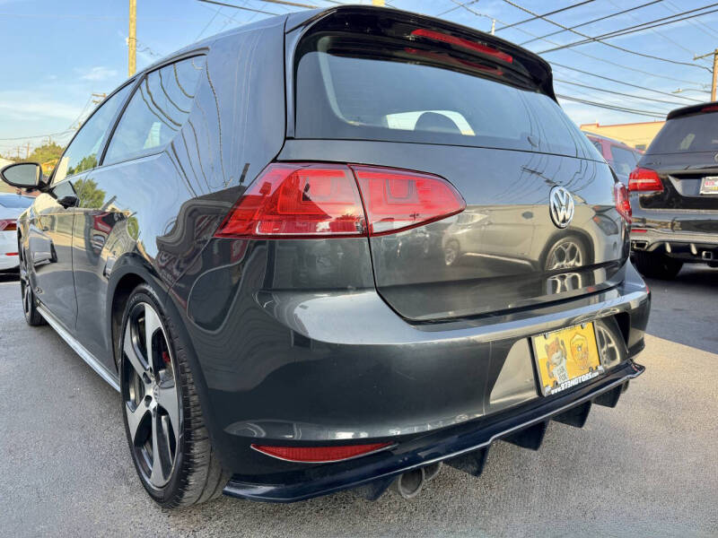 2016 Volkswagen Golf GTI S