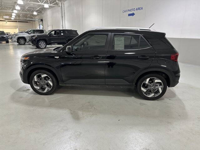 2024 Hyundai Venue SEL