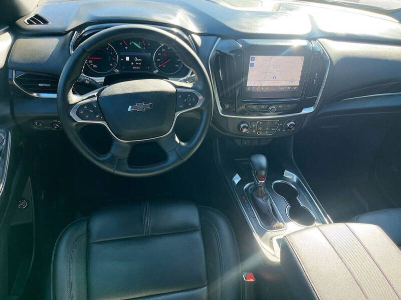 2023 Chevrolet Traverse RS