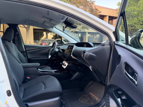 2018 Toyota Prius Three