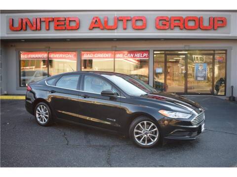 2017 Ford Fusion Hybrid for sale at United Auto Group in Putnam CT