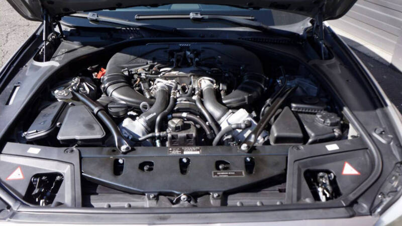 2011 BMW 5 Series 550i xDrive