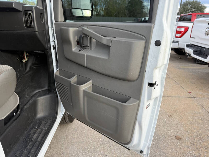 2020 Chevrolet Express 2500