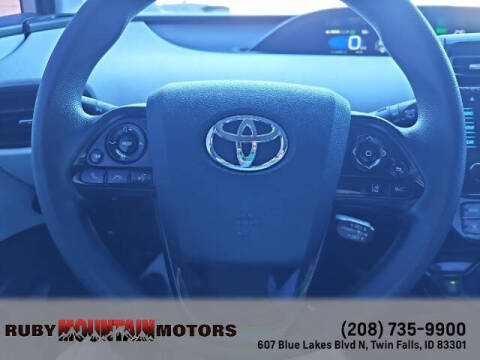 2019 Toyota Prius LE