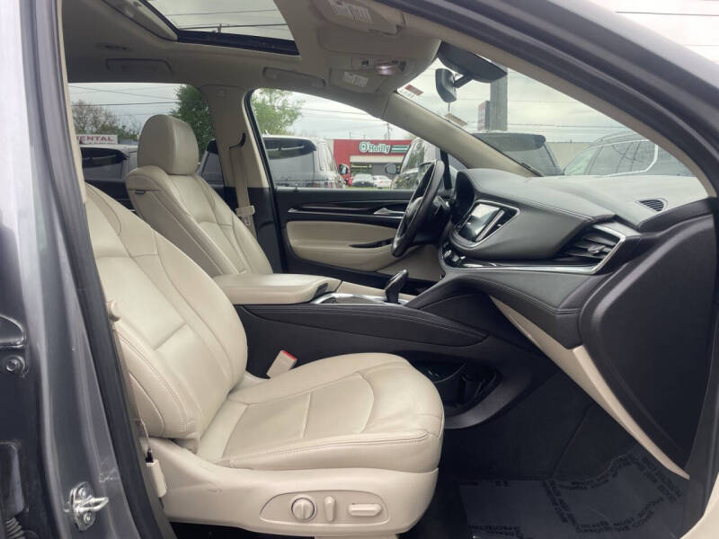 2019 Buick Enclave Essence