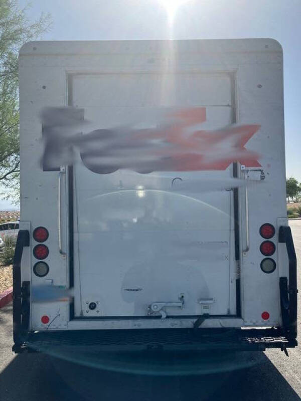 2017 Freightliner MT55 Chassis