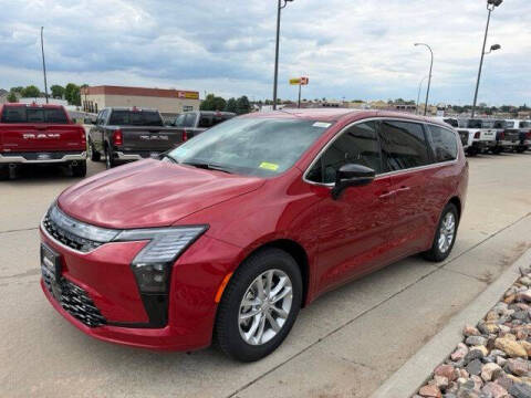 2027 Chrysler Pacifica Select