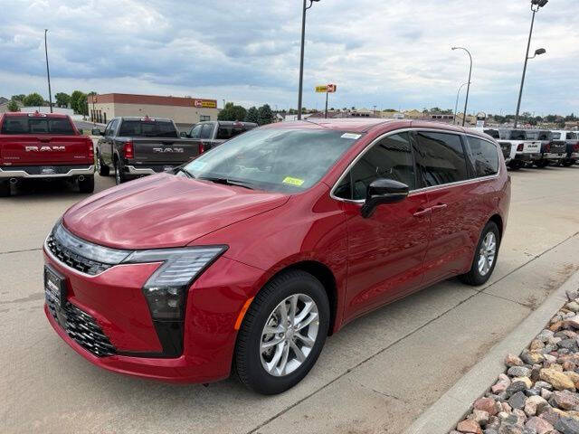 2027 Chrysler Pacifica Select