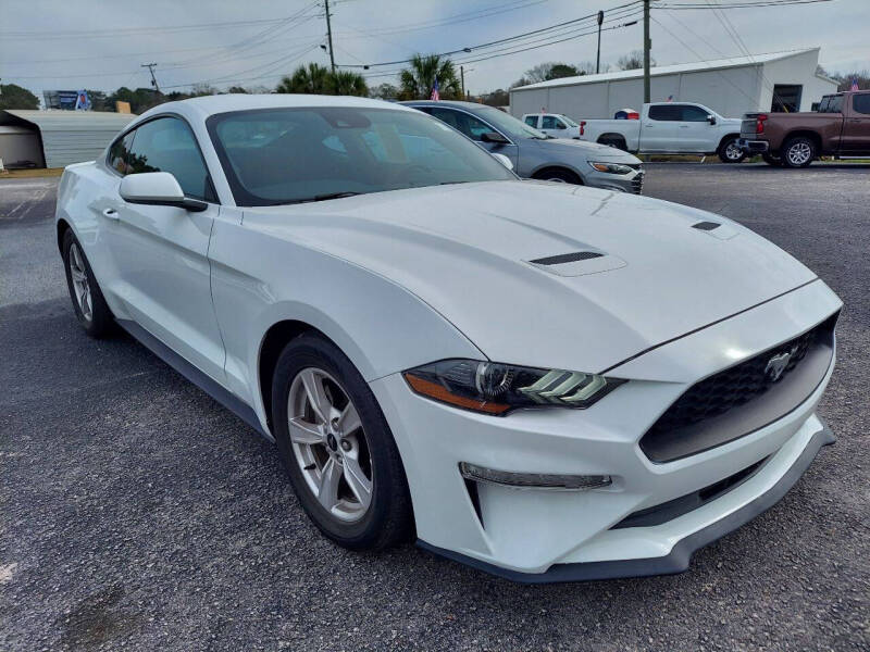 2022 Ford Mustang EcoBoost