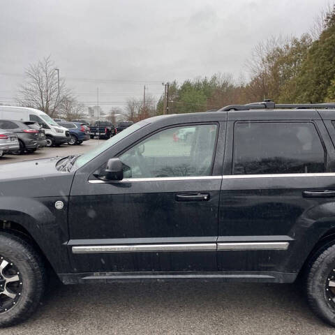 2005 Jeep Grand Cherokee Limited photo 4