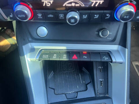 2019 Audi Q3 quattro S line Prem Plus 45 TFSI