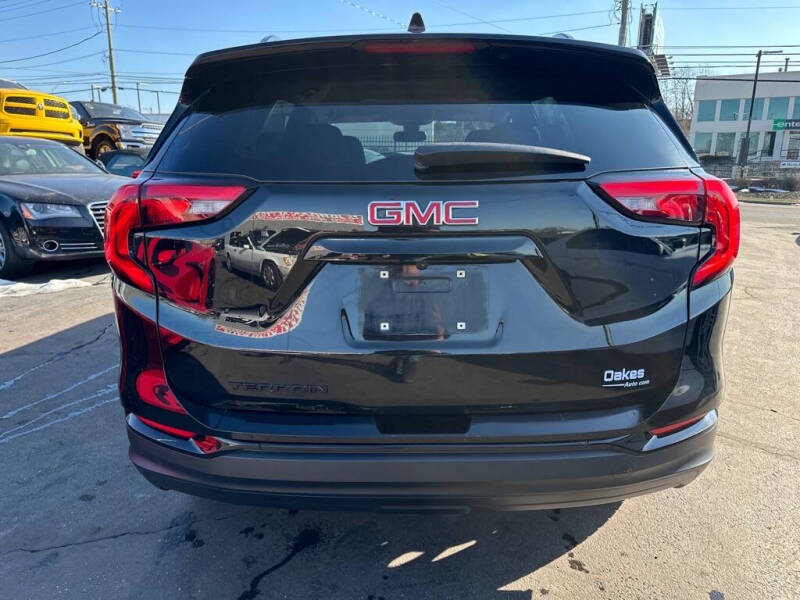 2021 GMC Terrain SLE