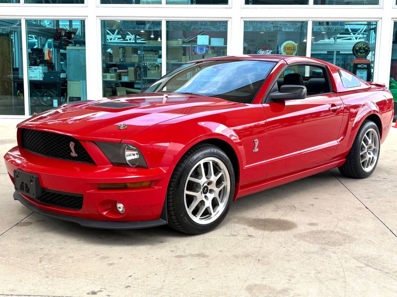2006 Ford Mustang 19