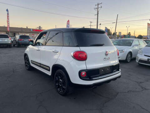 2015 FIAT 500L Trekking