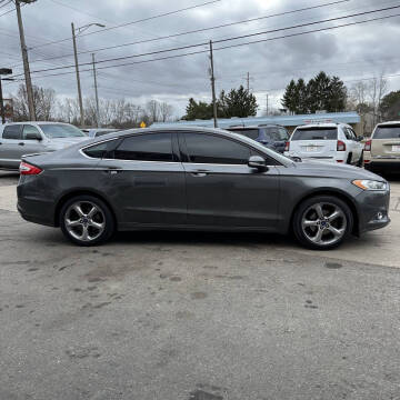 2016 Ford Fusion SE