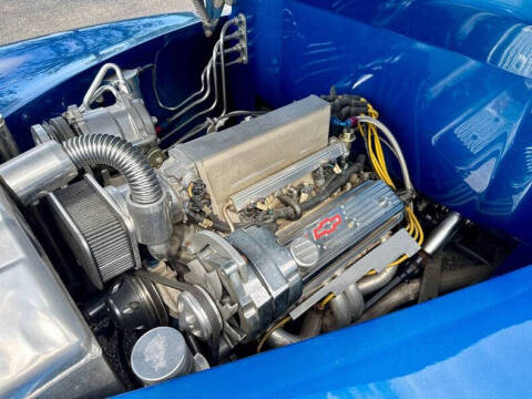 1948 Ford Super Deluxe