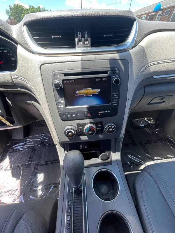 2014 Chevrolet Traverse LS